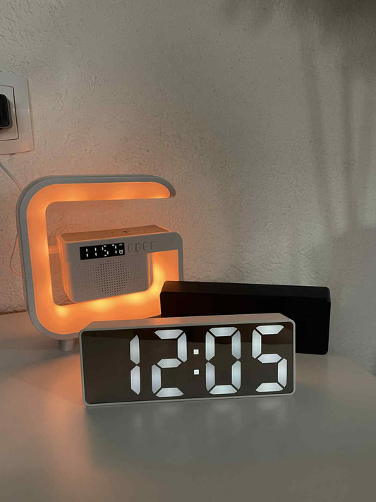 Digitalni LED Sat + GRATIS G-Lampa sa svjetlom i zvučnikom